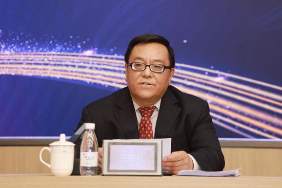中国饲料工业协会常务副会长兼秘书长王宗礼介绍了展会的有关情况 主办方供图