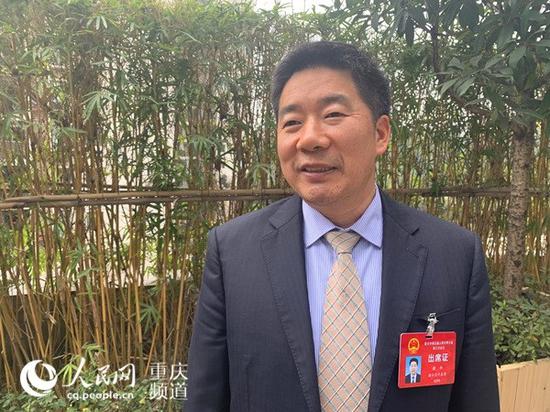 重庆市人大代表、重庆机场集团有限公司总经理戴科。刘政宁 摄