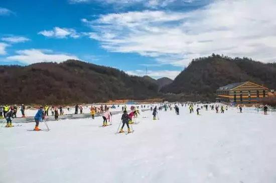 奉节茅草坝滑雪场