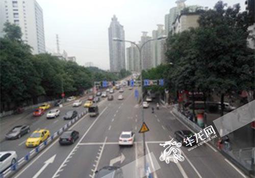 石门大桥南桥头治理后。警方供图