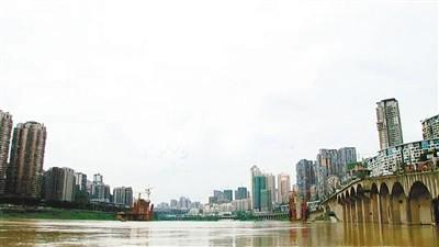曾家岩嘉陵江大桥主桥墩施工完成