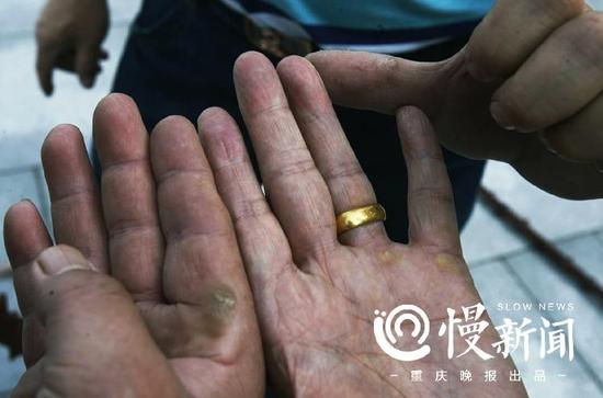 玩陀因手法不同,老茧位置也不同