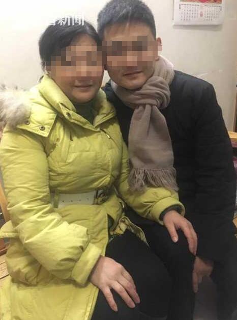 朱晓娟和亲生儿子刘金心