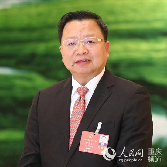 曹清尧 巨建兵 摄
