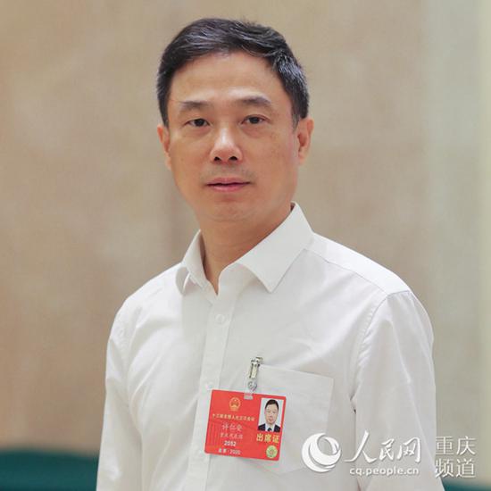 许仁安 巨建兵 摄