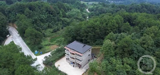 ▲新兴村的不少村民都住上了新房