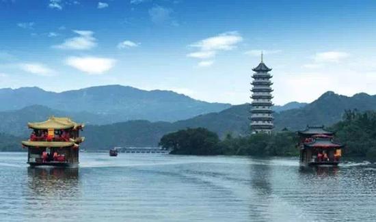 开州汉丰湖。图片来源于网络