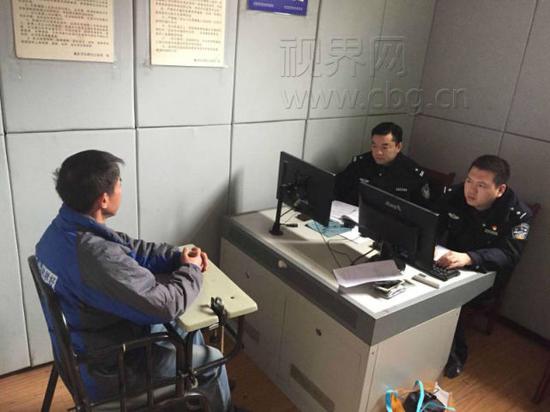 男子无证驾车被查处 将在拘留所里过春节