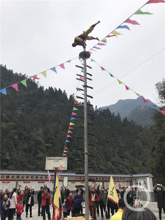 秀山县有多少人口_在秀山县的一个小镇子里,藏着一个你不知道的江南水乡(2)