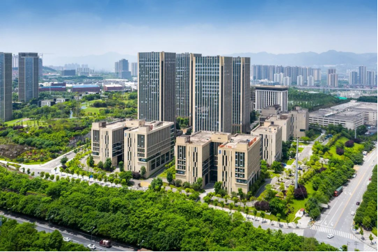 张坤琨 摄