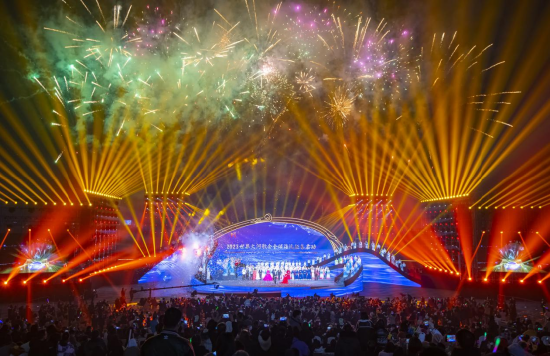 “2022世界大河歌会”在平湖万州唱响。 冉孟军 摄