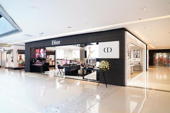 Dior迪奥后台彩妆概念精品店 重庆北城天街盛