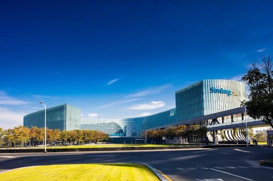 连续两年入围世界500强 苏宁易购智慧零售布局