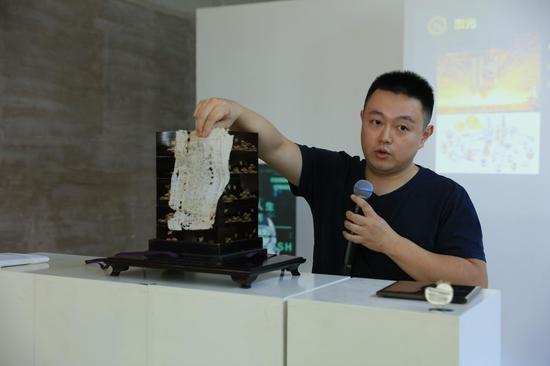 陈亮