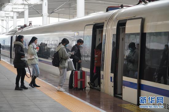 重庆2021年人口_2021年人口图片(2)