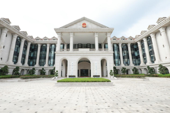 来子君 摄