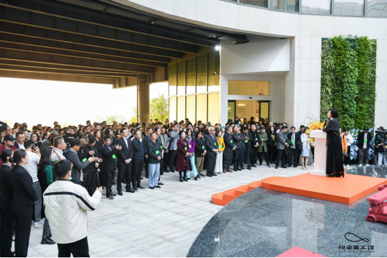 图 |“六个盒子”当代艺术展开幕式现场