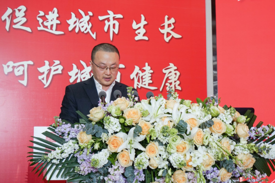 图为重庆设计集团党委副书记、董事、总经理周刚致辞。袁晓霞 摄