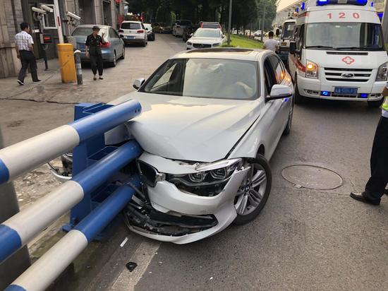 渝北区交巡警供图