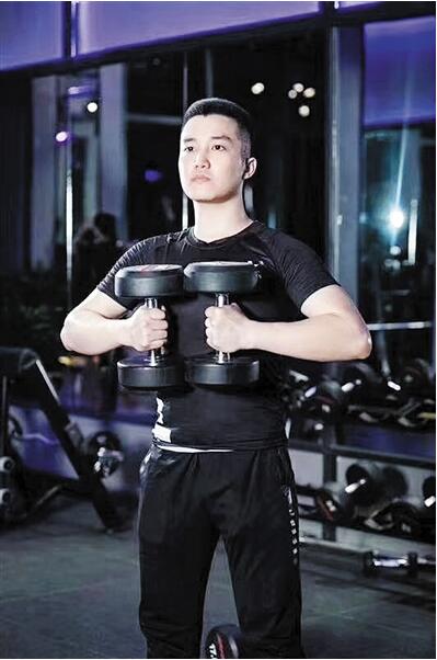 见义勇为的卢白杨生前照片。永川区委宣传部提供