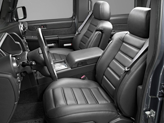 马云刘强东开什么车 互联网大佬座驾揭秘_重庆