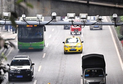 违章处理进入看脸时代 找人代扣分行不通了