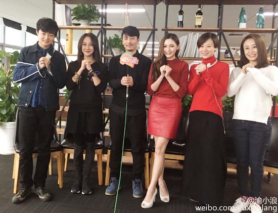 电影《死党》重庆取景 万国鹏带伤飞奔滨江路