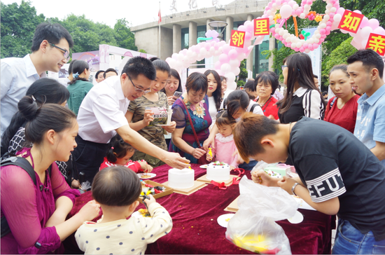 重庆言子大师吴文代言渝中区邻居节