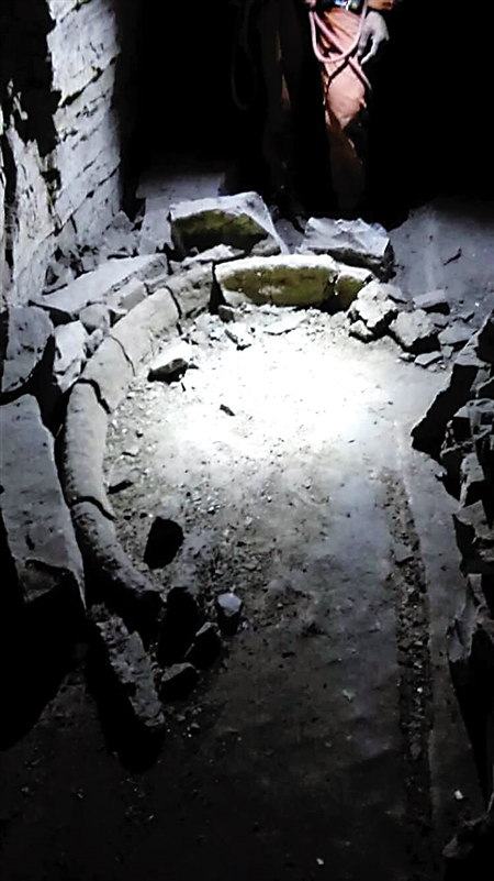 奉节迷宫到底藏着什么? 科考队挑战600米深洞