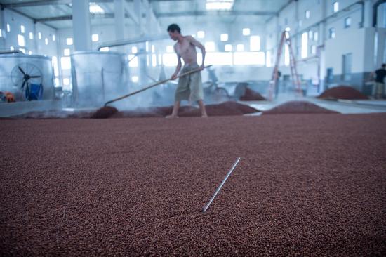 江小白酒业生产基地见证之旅