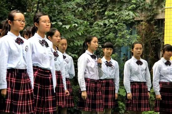 10所学校上榜重庆"最美校服" 看看有你的母校吗?