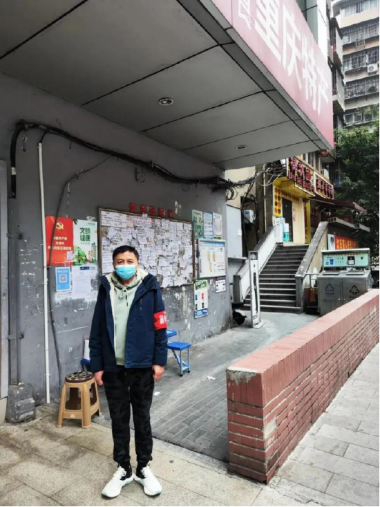 ▲区文化馆退休干部戴德鹏