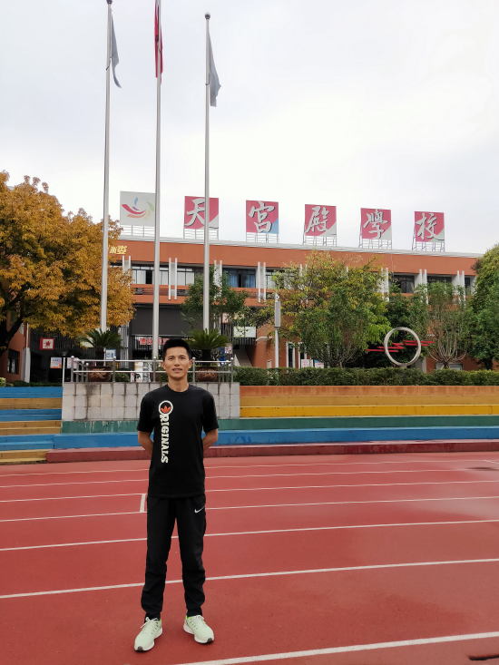 刘冰
