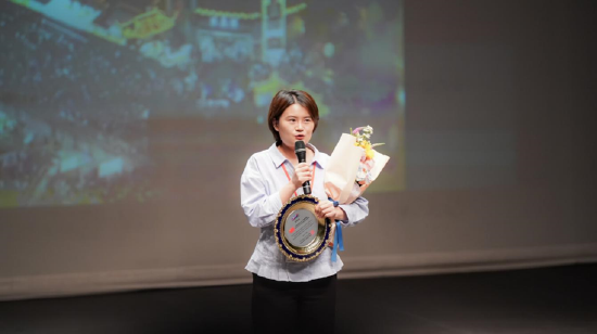 重庆市文化旅游推介人发言