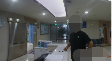 龙塔大队依法查处一名醉酒后驾驶机动车的男子。渝北区交巡警支队供图
