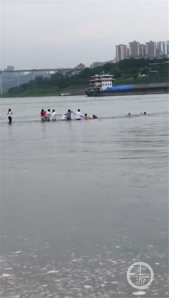 △救人现场。