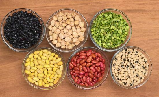 多吃高纤维食物有助排便?吃错了适得其反