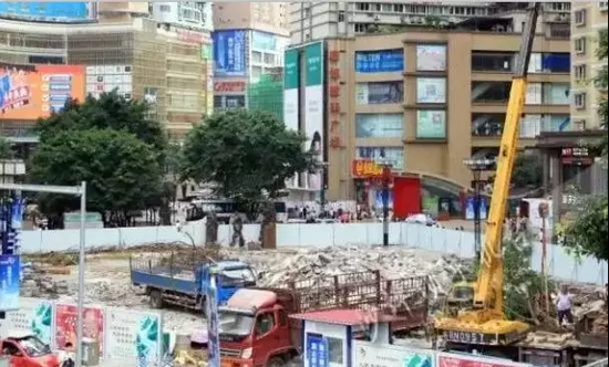 名人广场停车场建设现场
