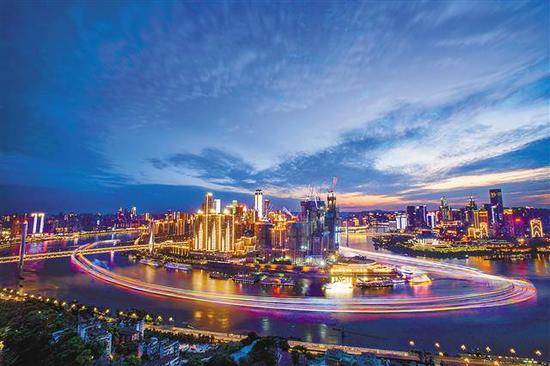 解放碑CBD的“密谋”浮出水面 新兴服务业扎堆