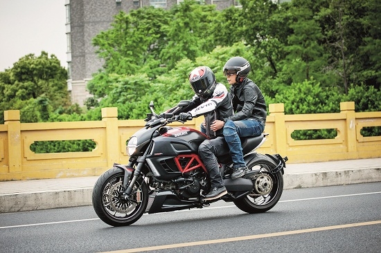 两代人的机车情结 |玩摩托车|机车情节