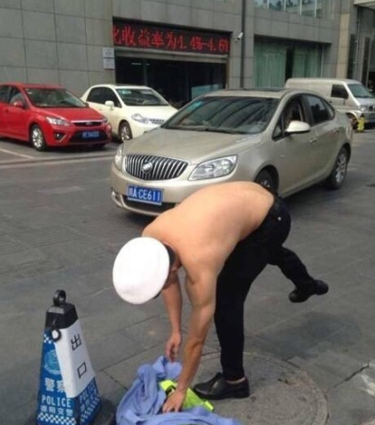 涉事交警