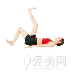 经期后是减肥黄金期 5组动作让你小一个size