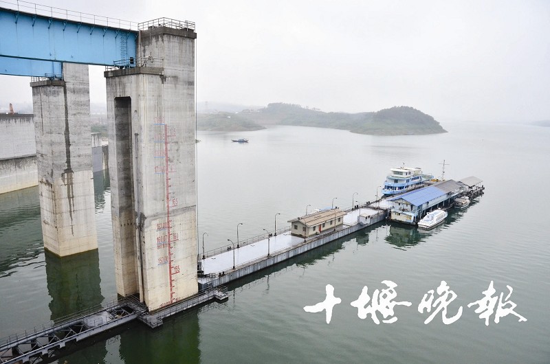 16日8时,丹江口水库水位标尺显示,水位为150.29米。