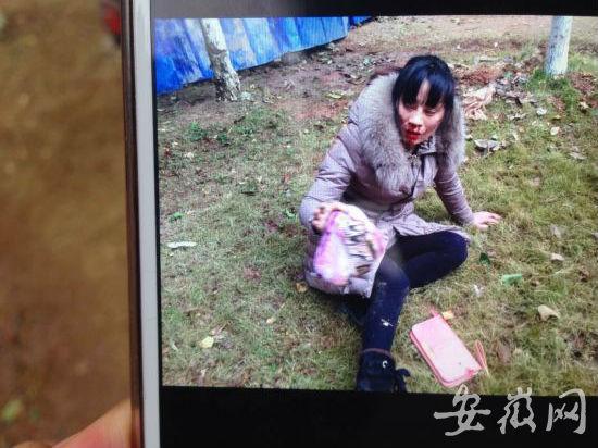 合肥中天南山小区地基下陷 业主阻止开发商维