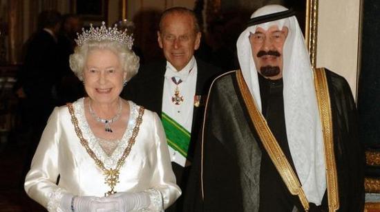 沙特国王去世英国降半旗致哀