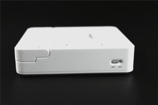 rJIs-avxeafs0781438.jpg