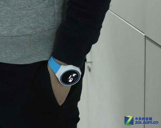 能打电话和定位 特罗儿童智能手表评测 