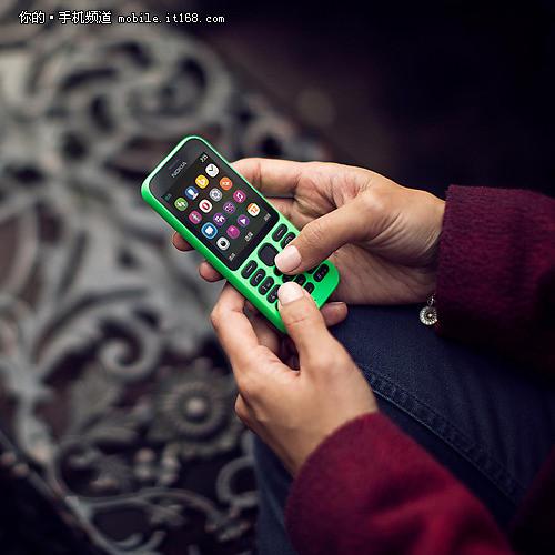 299元+21天長待機 諾基亞215發布