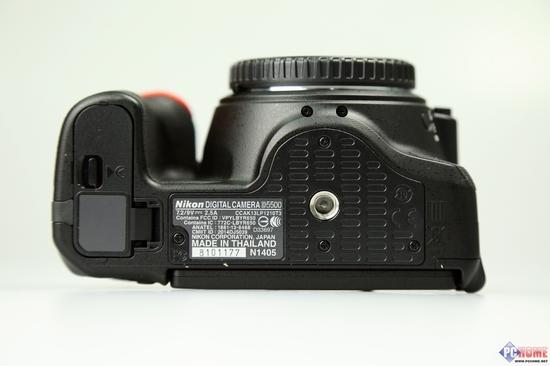 轻薄触控单反2in1 尼康D5500首发评测