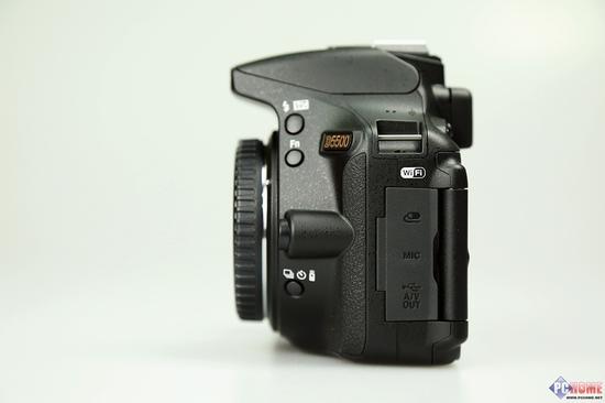 轻薄触控单反2in1 尼康D5500首发评测